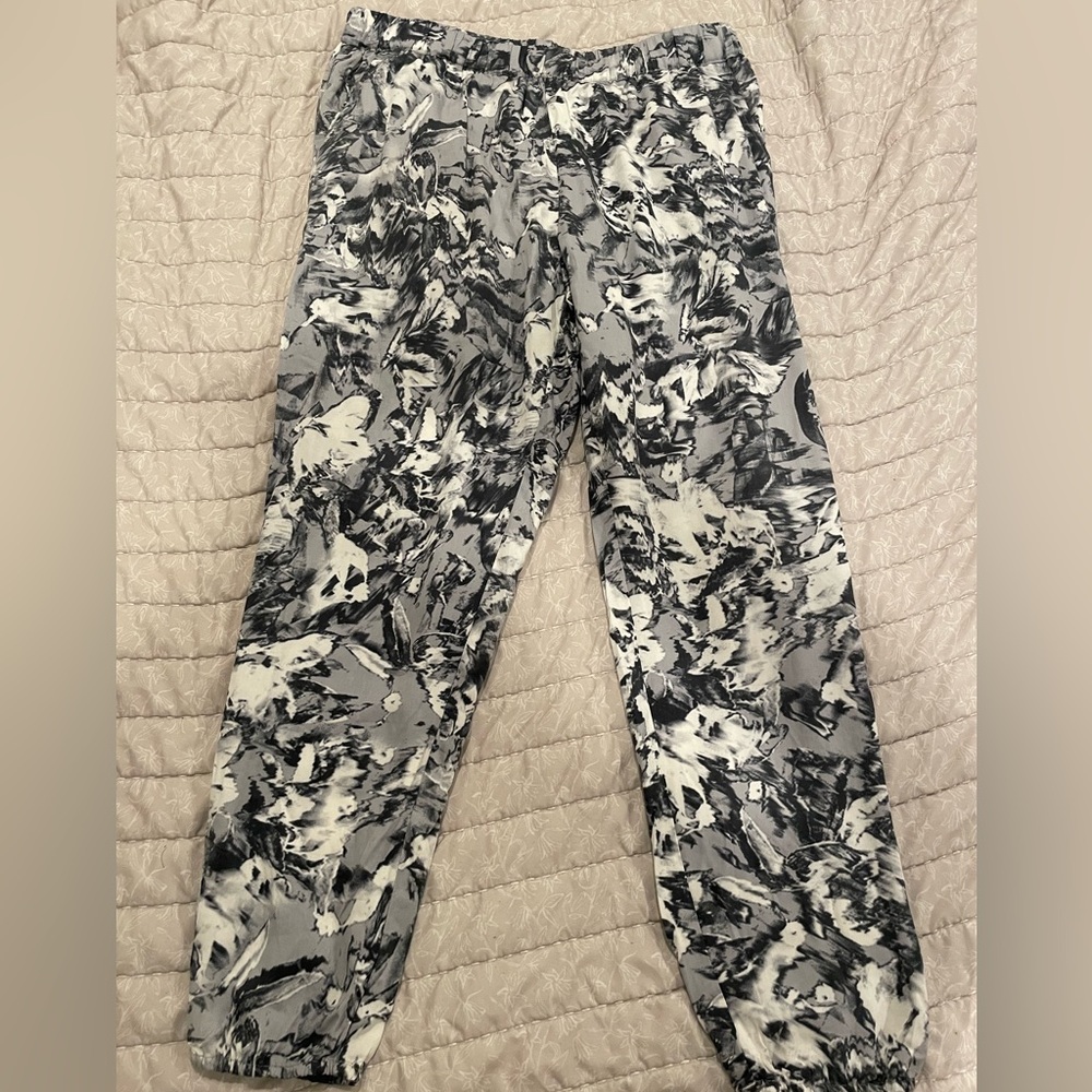 Fabletics Joggers